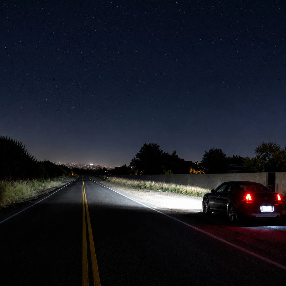 Load video: SNGL h11 LED headlight bulbs for projector specific version